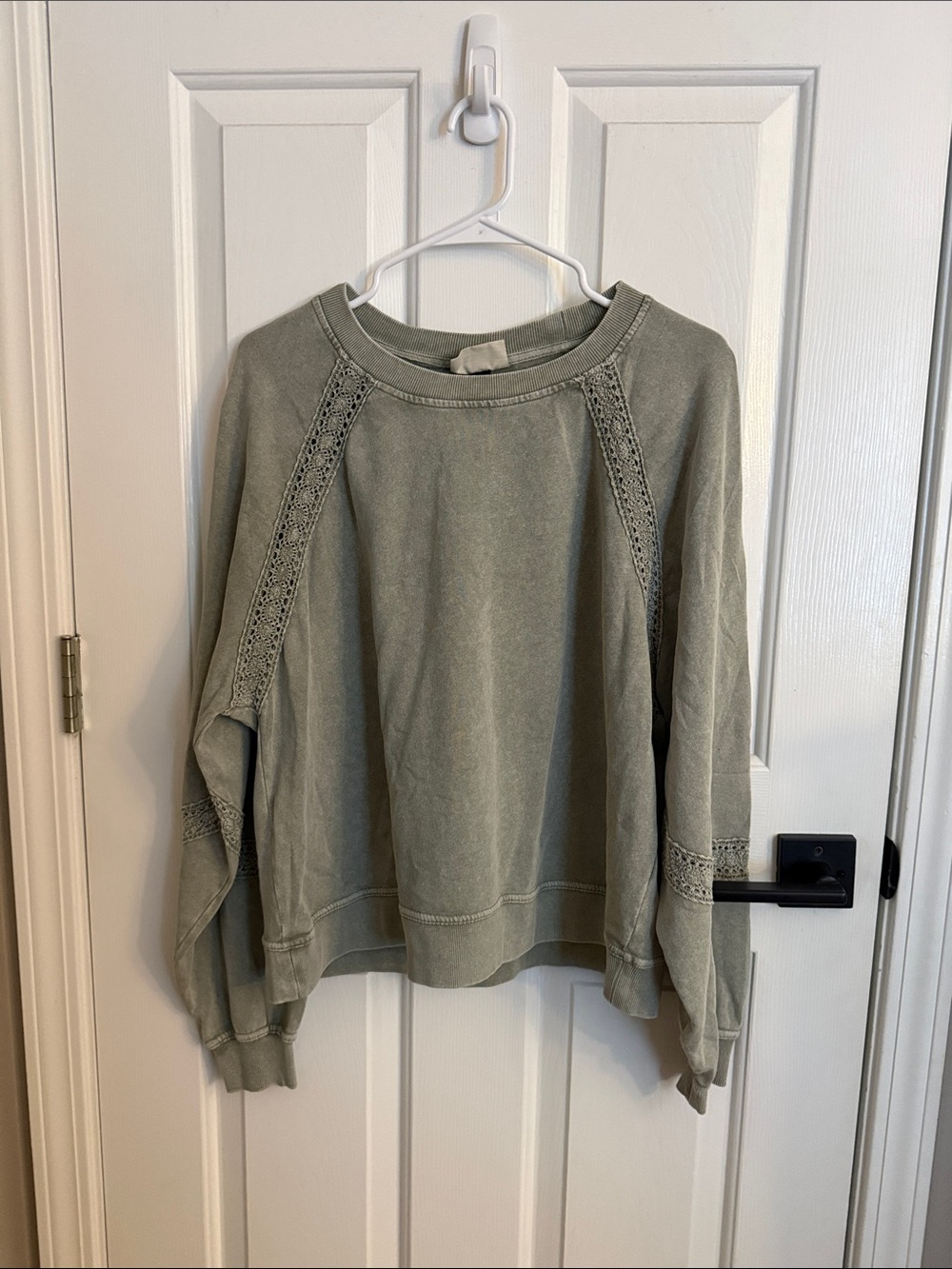Olive Green Crochet-Trim Pullover Sweatshirt